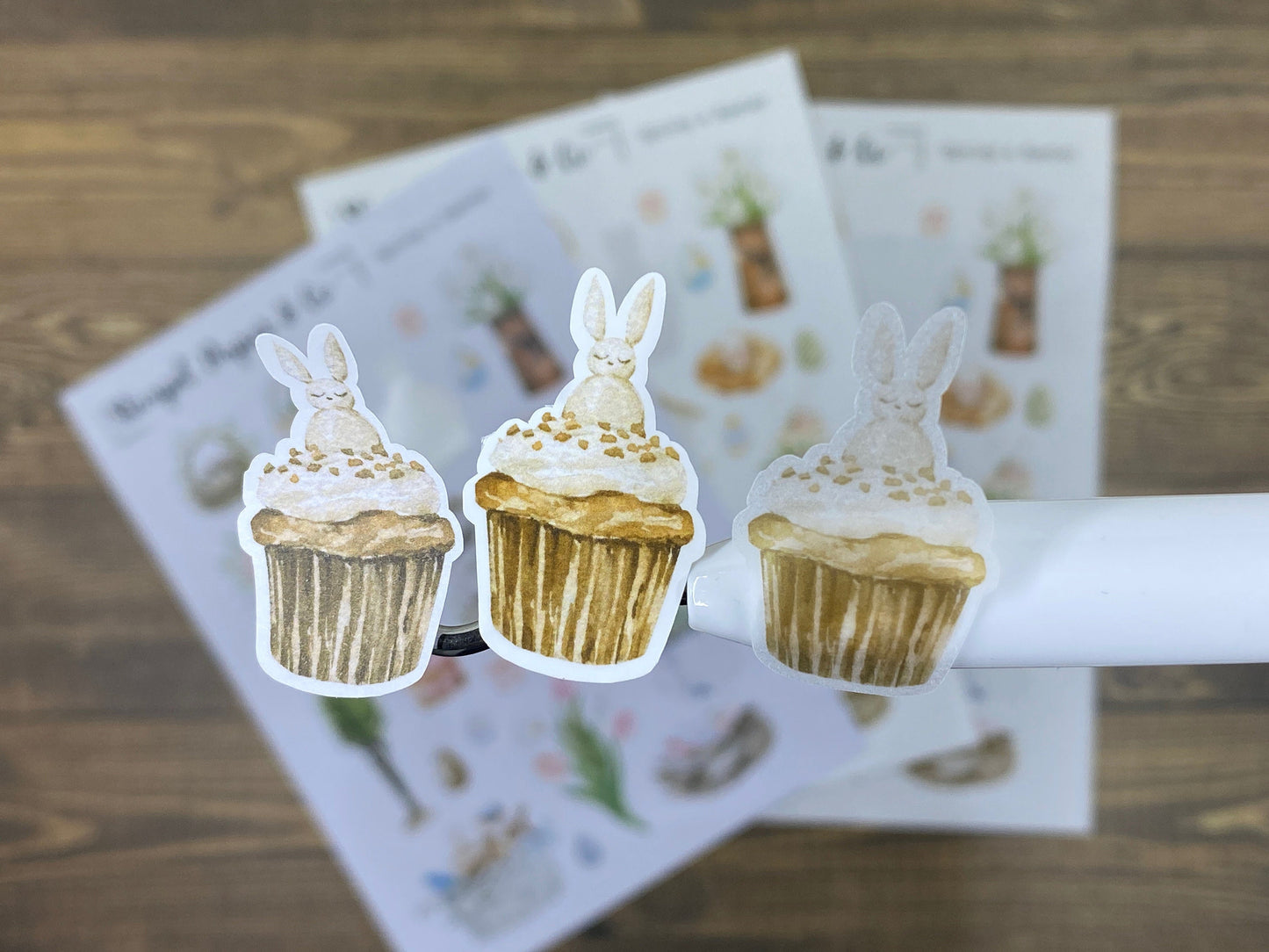 Stickerbogen mit Elementen zu Frühling und Ostern | Sticker zur Dekoration im Bullet Journal, Planer und Kalender | Aquarellstil