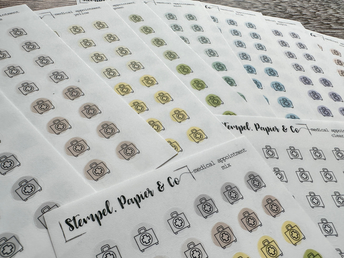 Stickerbogen Medizinkoffer mit einzeln ablösbaren kreisrunden Stickern transparent matt für Bullet Journal, Planer und Kalender