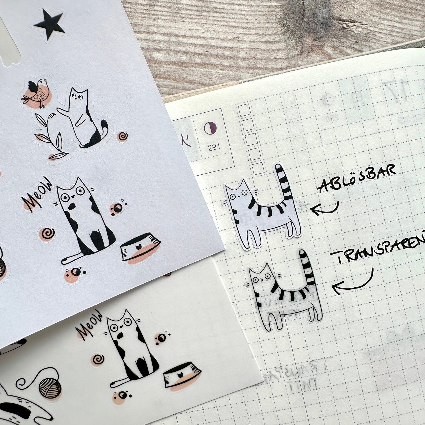 Stickerbogen verspielte Katzen in schwarz-weiß, einzeln ablösbare Sticker für Bullet Journal, Planer und Kalender