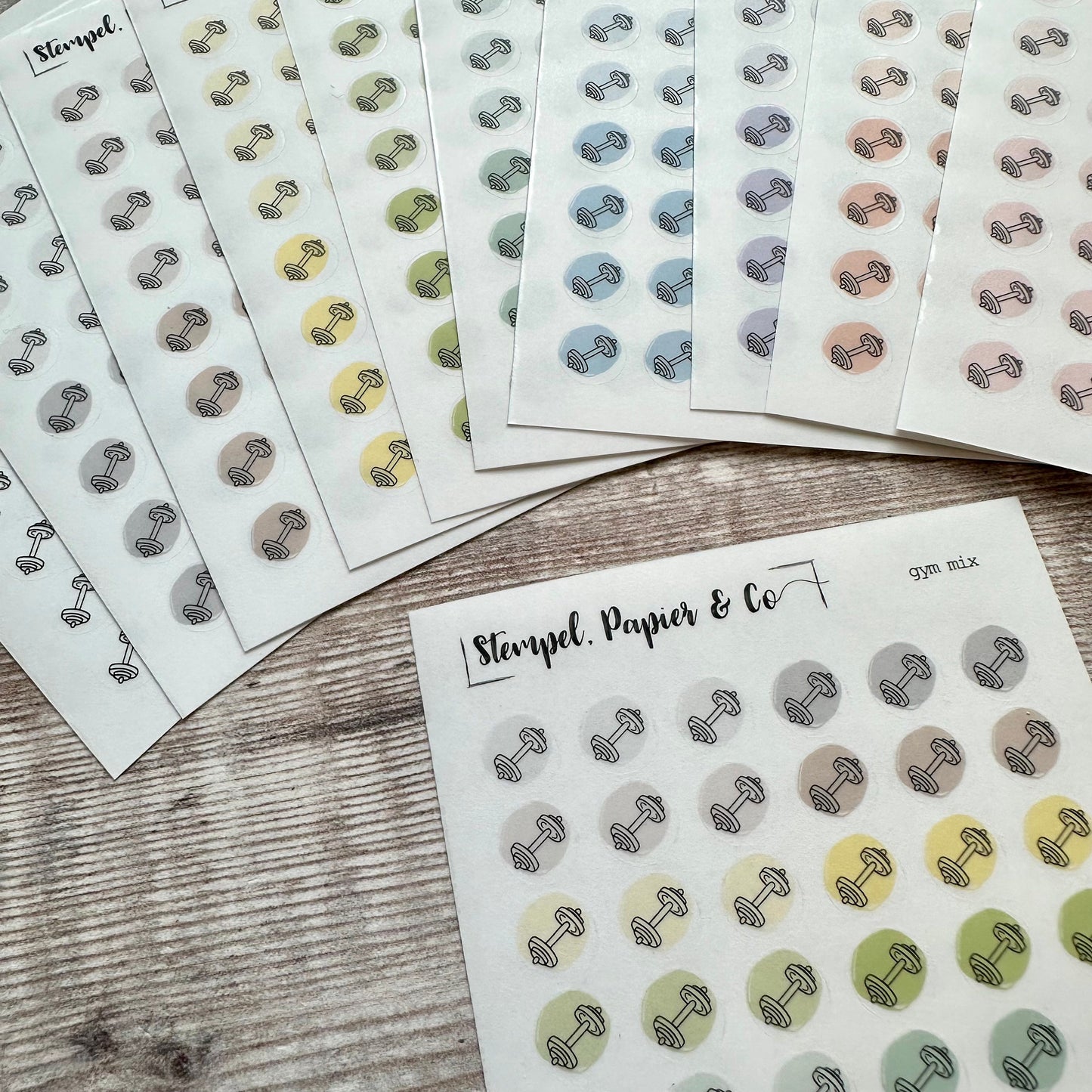 Stickerbogen Fitnessstudio mit Hantel, einzeln ablösbare kreisrunde Sticker transparent matt für Bullet Journal, Planer und Kalender